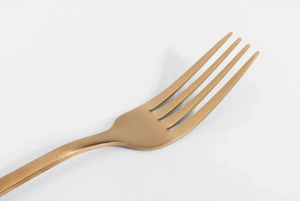 KARE24.se Bestick Cucina - Matt Koppar, (16/part) - KARE Design Clearance