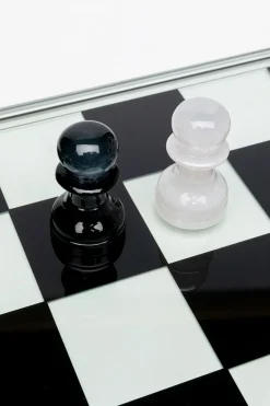 KARE24.se Dekorfigur Chess Transparent - schack, 60x60cm - KARE Design