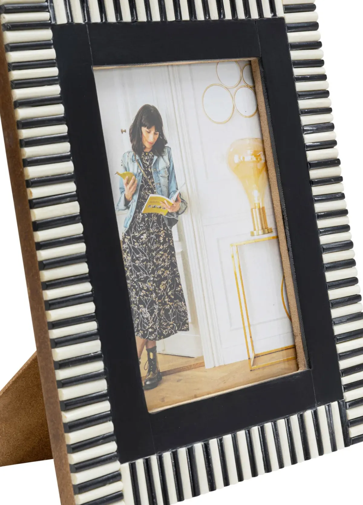 KARE24.se Fotoram Zebra - Svart/vit, 17x22cm - KARE Design