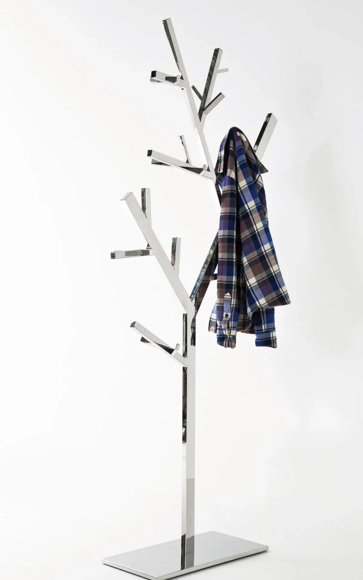 KARE24.se Klädhängare Tree - Krom, 192x92cm - KARE Design New