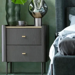 KARE24.se Milano Sängbord - Liten Byrå 2 Lådor - KARE Design Clearance