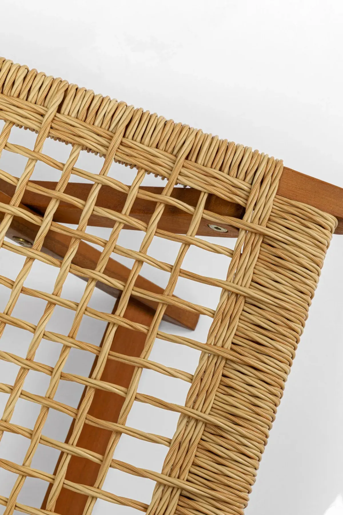 KARE24.se Pall Liz Natur - ihopfällbar Trädgårdspall - KARE Design Sale