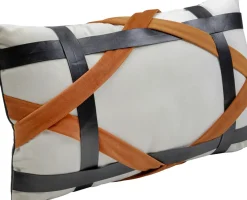 KARE24.se Prydnadskudde Ring Of Fire - 50x30cm - KARE Design Sale