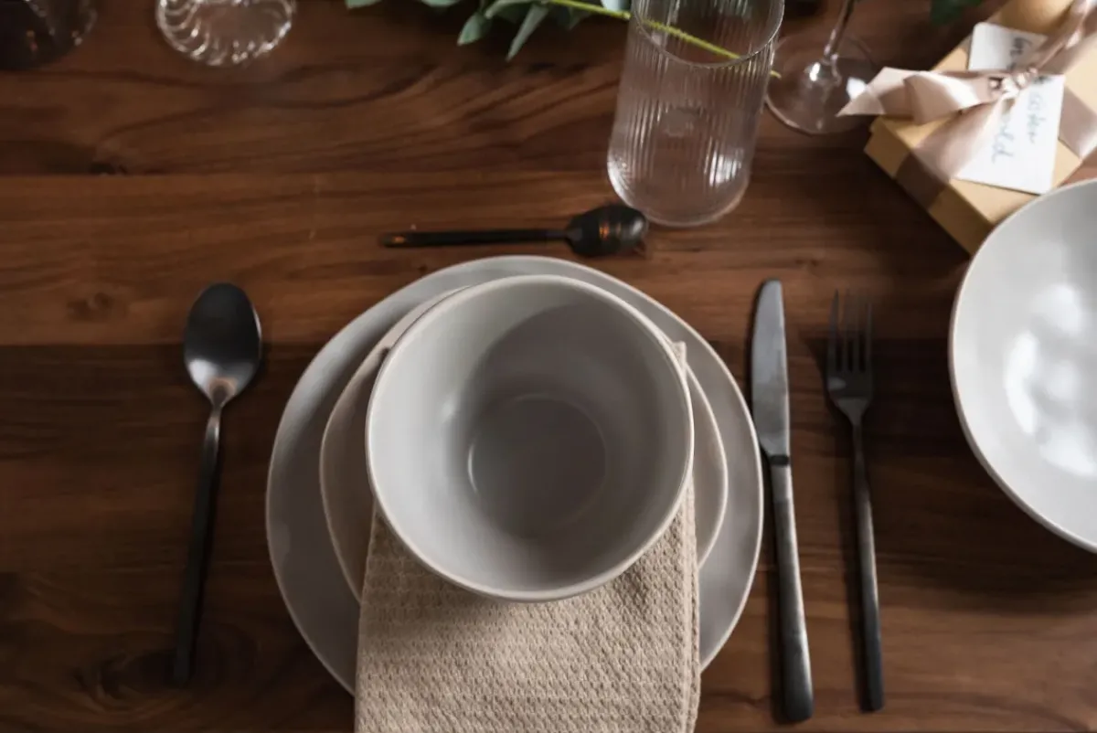 KARE24.se Skål Organic - Grå Ø15cm - KARE Design