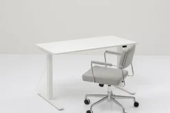 KARE24.se Skrivbord Smart - Vit/Vit Höj/Sänkbart, 140cm - KARE Design Outlet