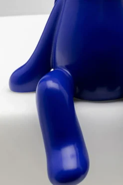 KARE24.se Skulptur Sitting Squirrel - Ekorre, Blå, Handgjord, Unik, 20cm - KARE Design New