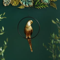 KARE24.se Skulptur Swinging Parrot - Hängande Dekor Papegoja Guld - KARE Design Hot