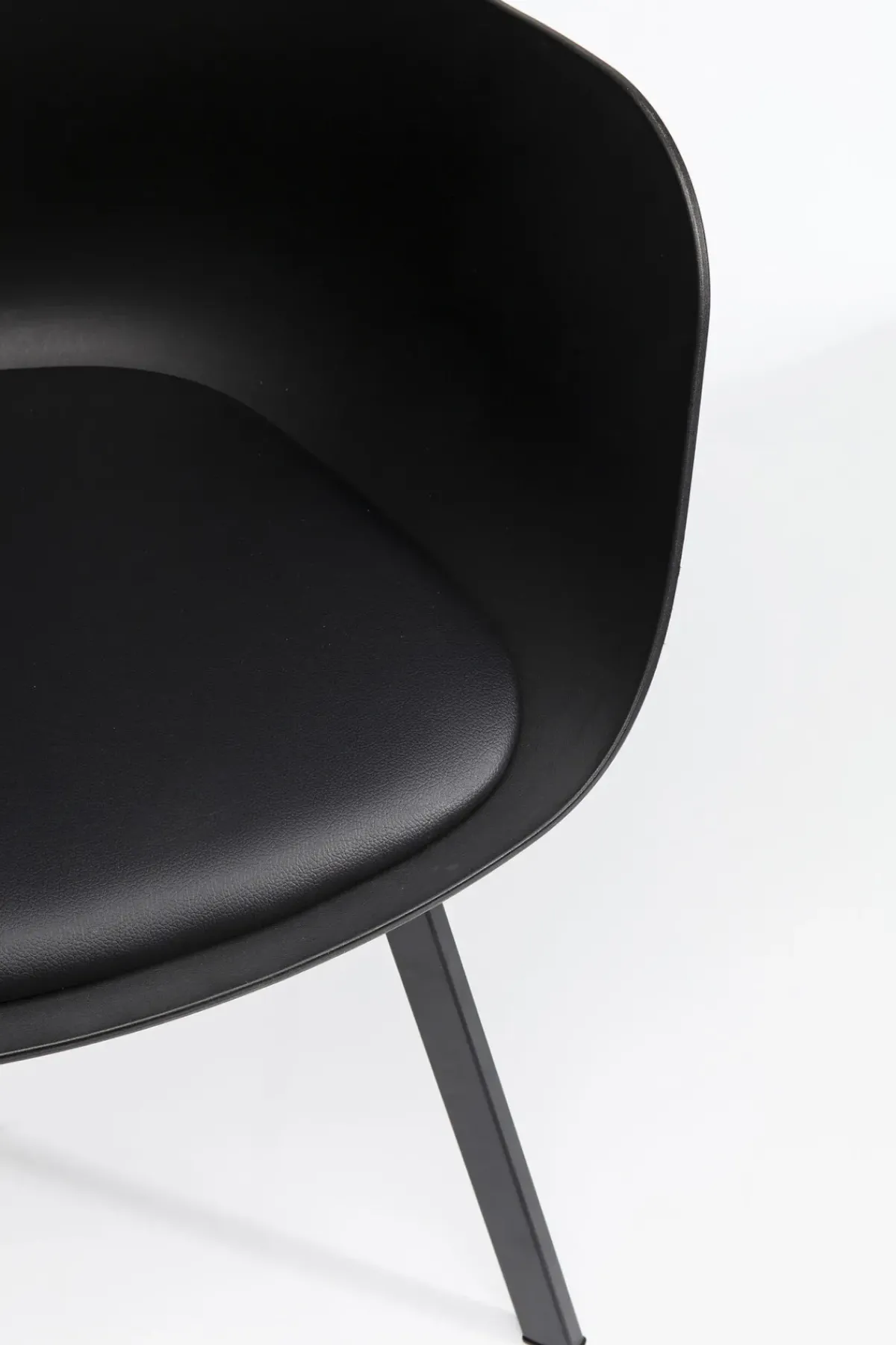 KARE24.se Stol med armstöd Brentwood - KARE Design Online