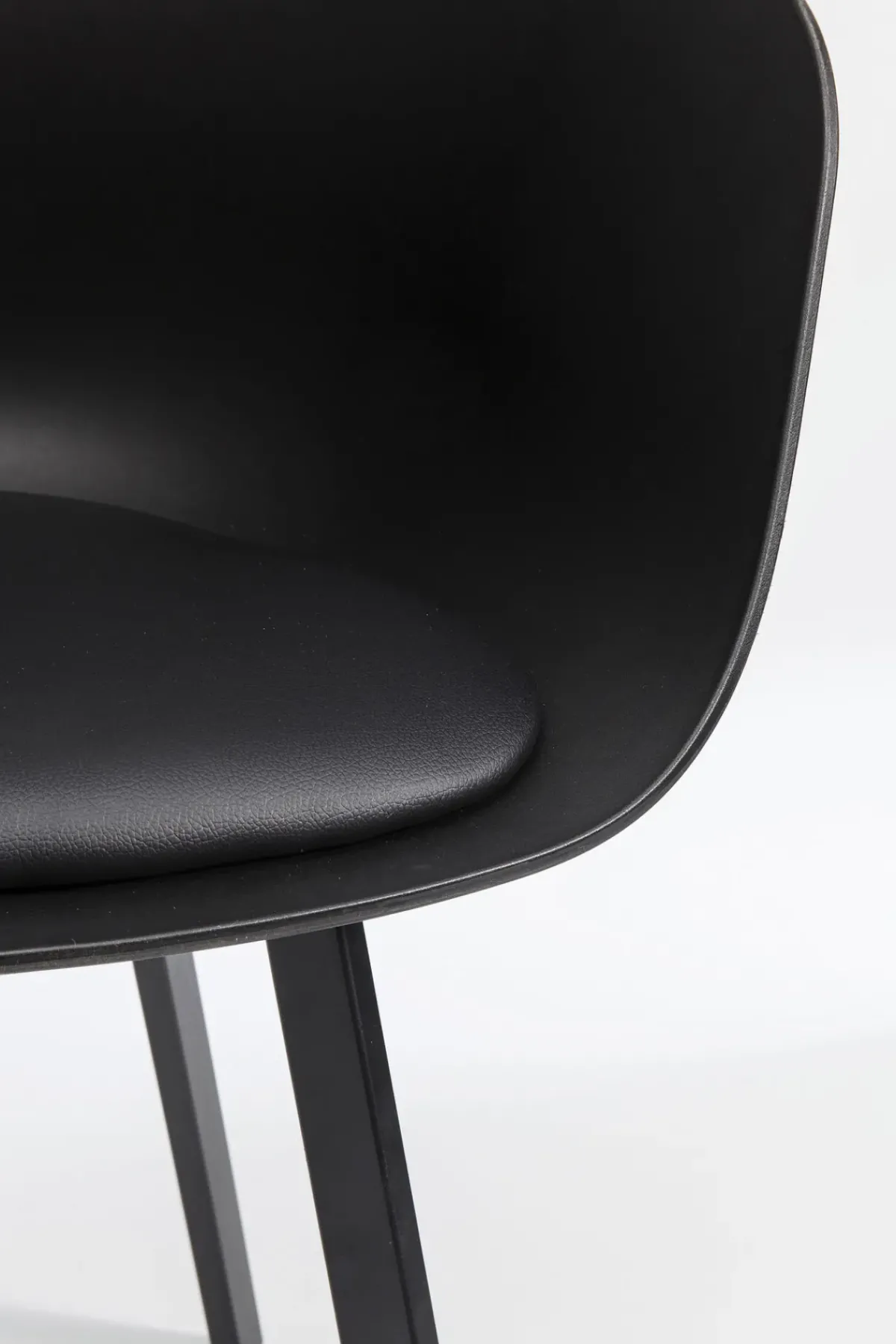 KARE24.se Stol med armstöd Brentwood - KARE Design Online