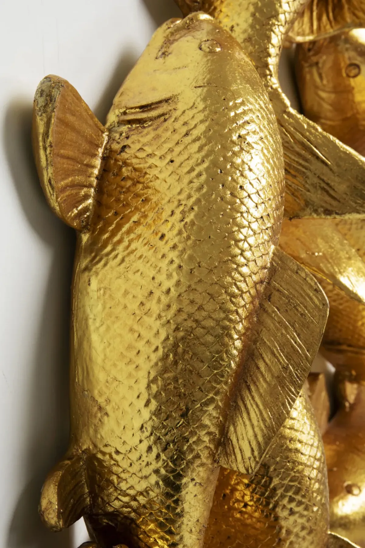 KARE24.se Väggdekor School of Koi - Guld Ø102cm - KARE Design Best