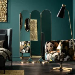 KARE24.se Vikskärm Curve - Skärm av Spegelglas/ Borstad Mässing - KARE Design Outlet