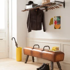 KARE24.se Bänk Gym Gabby - Industristil i Brun Konstläder, 153cm - KARE Design Discount