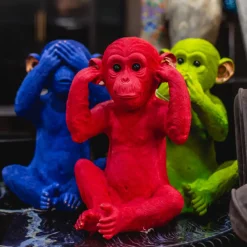 KARE24.se Sparbössa Monkey Kikazaru Röd - KARE Design Best